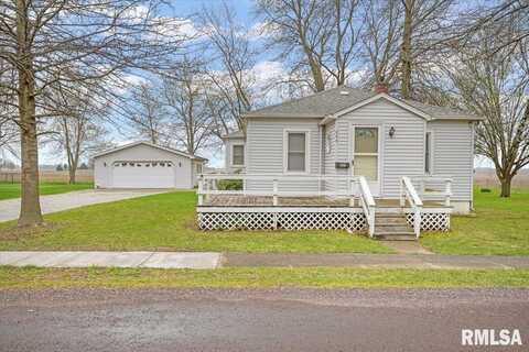 444 S Emmett Street, Virden, IL 62690