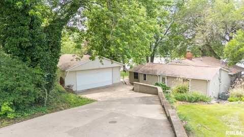 6394 MACS Road, Manito, IL 61546