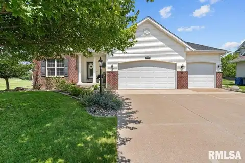 2086 ASHFORD Road, Bettendorf, IA 52722