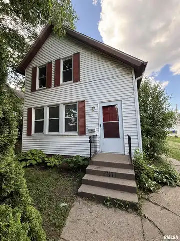 837 19TH Avenue, Moline, IL 61265