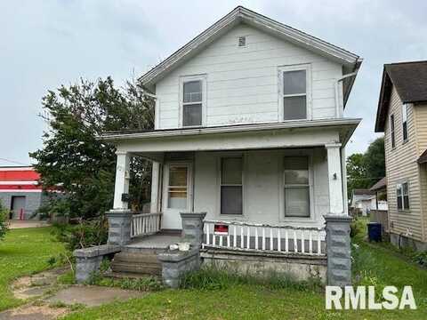 423 9TH Avenue South, Clinton, IL 52732