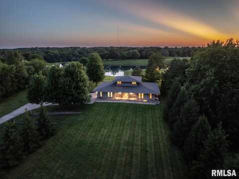 6 MARTY Lane, Macomb, IL 61455