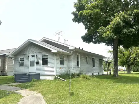 1206 E 2ND Street, Centralia, IL 62801