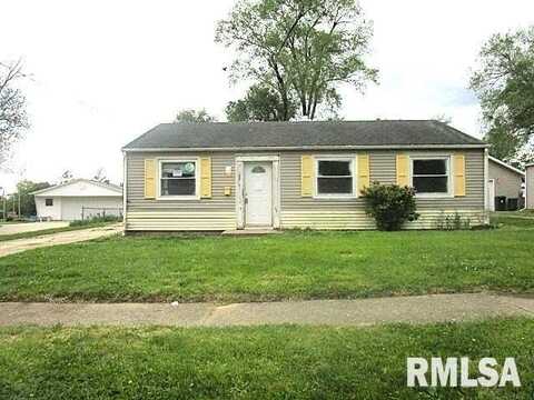 308 Saint Clair Drive, Marquette Heights, IL 61554