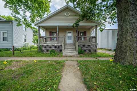410 S 3RD Street, Pekin, IL 61554