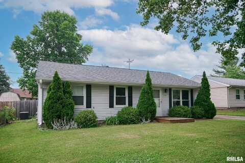 219 LINNHILL Lane, Washington, IL 61571