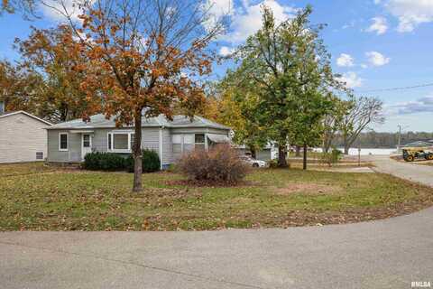 519 2ND Street, Camanche, IA 52730
