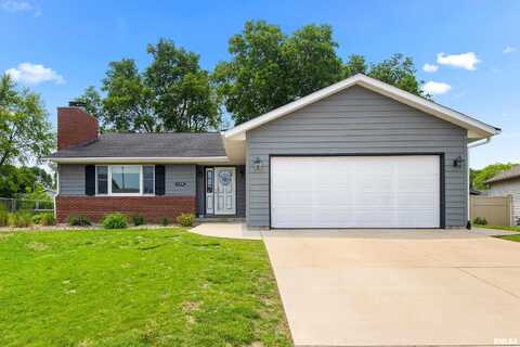 2106 MARIGOLD Drive, Pekin, IL 61554