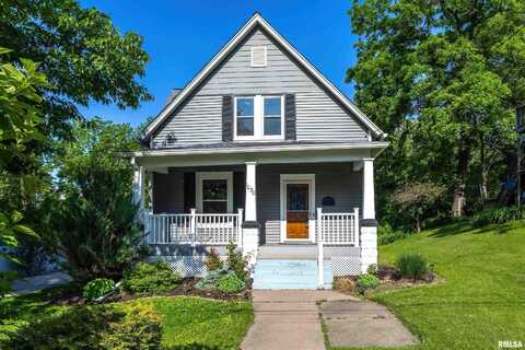 1030 ONEIDA Avenue, Davenport, IA 52803