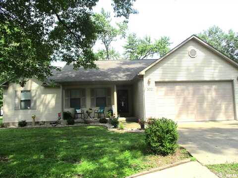 302 ELIZABETH Street, Benton, IL 62812