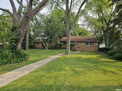 1015 E HIGHLAND Avenue, Peoria Heights, IL 61616