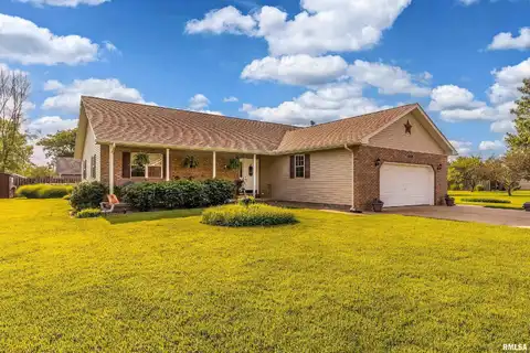 3021 TEAKWOOD Lane, Herrin, IL 62948