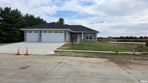 1304 W HILLCREST Drive, Chillicothe, IL 61523