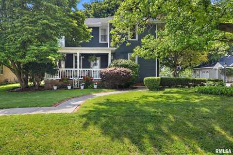 703 N MAIN Street, Roanoke, IL 61561