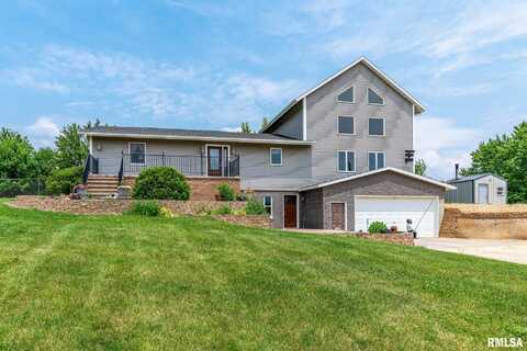 4460 160TH Street, Clinton, IA 52732