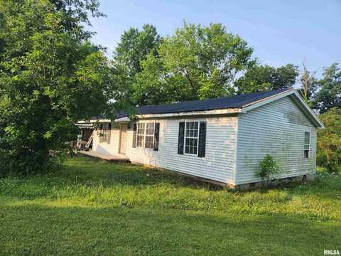 3 WARREN Way, Dix, IL 62830