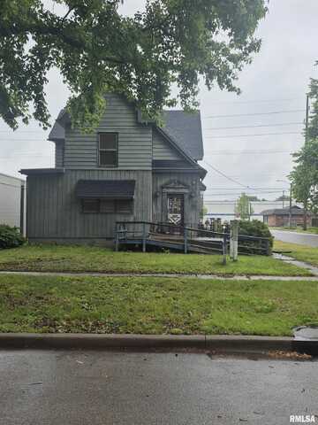 1430 S 8TH Street, Springfield, IL 62703