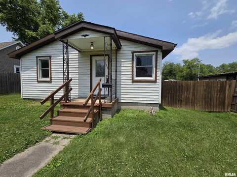 311 E Prairie Street, Centralia, IL 62801