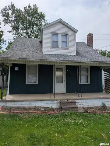462 BAXTER Court, Canton, IL 61520