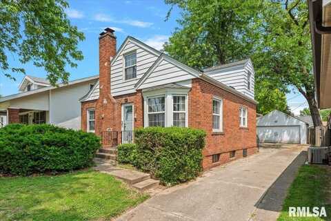 1928 N 5TH Street, Springfield, IL 62702
