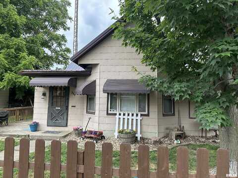 205 Election Street, Benton, IL 62812