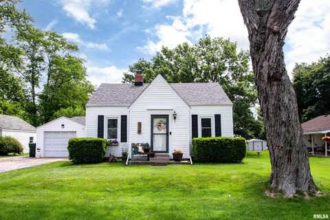 202 ESSER Street, Washington, IL 61571