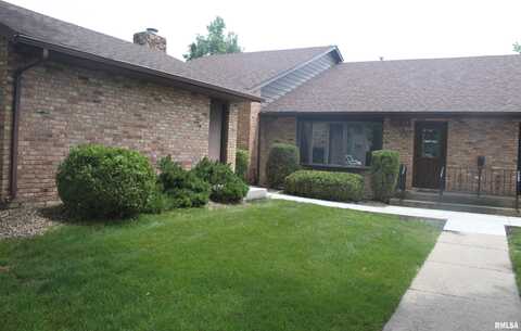 2531 E 51ST Street, Davenport, IA 52807