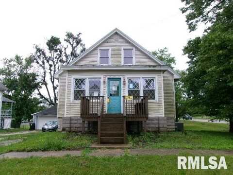 335 W WALNUT Street, Washburn, IL 61570