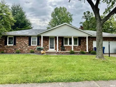 535 MEADOWBROOK Lane, Centralia, IL 62801
