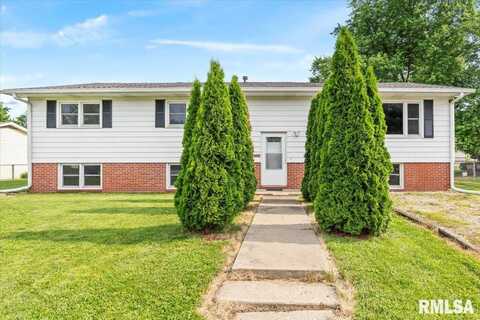 403 E ADAMS Street, Auburn, IL 62615