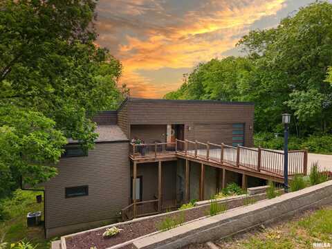 179 E SOUTH LAKEVIEW Drive, East Peoria, IL 61611