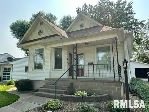 918 S DIAMOND Street, Jacksonville, IL 62650