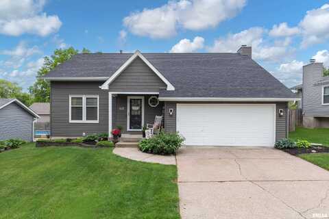 1425 W 48TH Street, Davenport, IA 52806