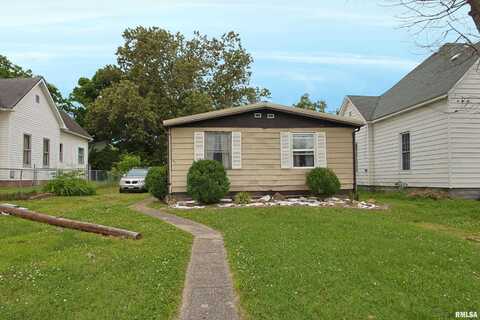 411 N MAIN Street, Harrisburg, IL 62946