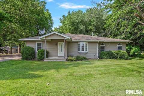 23620 W JACKSON Street, Athens, IL 62613