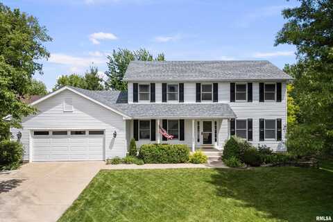 1201 SCENIC Place, Le Claire, IA 52753