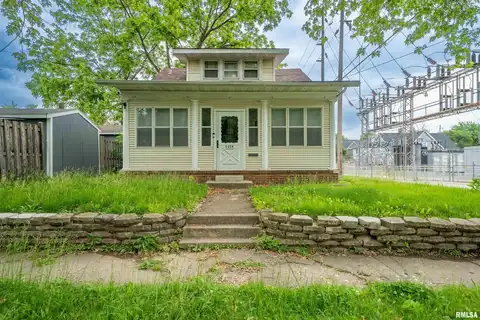 2904 N PEORIA Avenue, Peoria, IL 61603