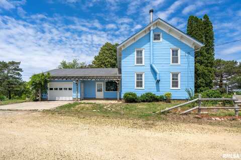 3027 262ND Street, De Witt, IA 52742