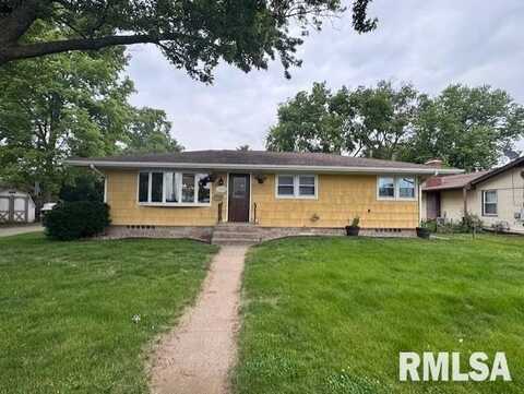 1316 2ND Street, Camanche, IA 52730