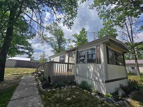 4275 First Street, Comins, MI 48619