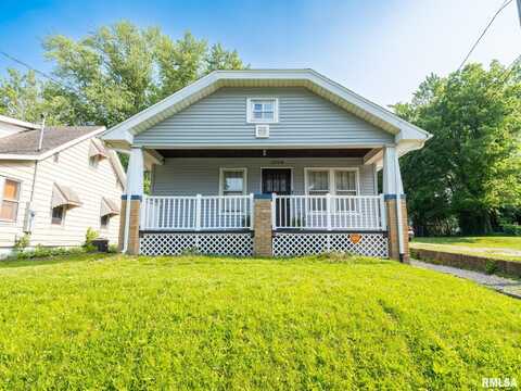 1204 W GIFT Avenue, Peoria, IL 61604