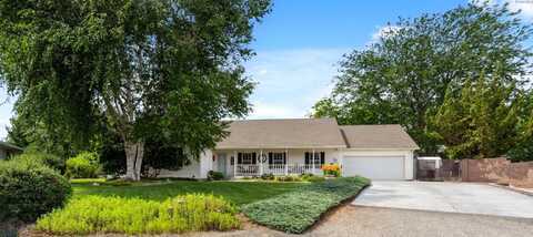 4906 S Everett Ct., Kennewick, WA 99337
