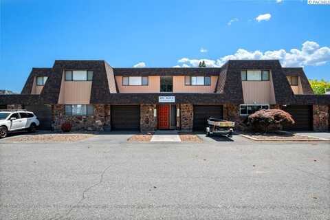 2913 W John Day Ave, Kennewick, WA 99336