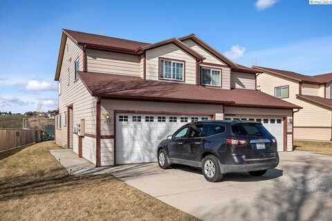 573-575 SE Shoemaker Place, Pullman, WA 99163
