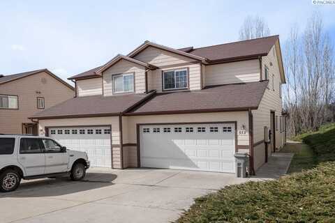 583-585 SE Shoemaker Place, Pullman, WA 99163