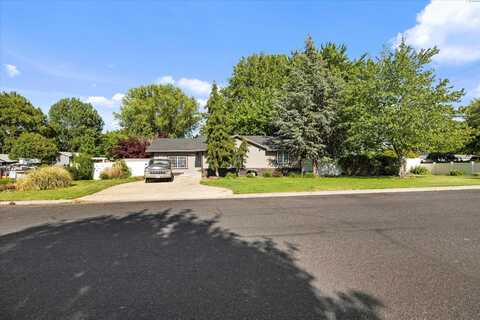 4403 S Ione St., Kennewick, WA 99337