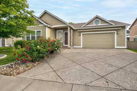 5605 W 14th Ave, Kennewick, WA 99338