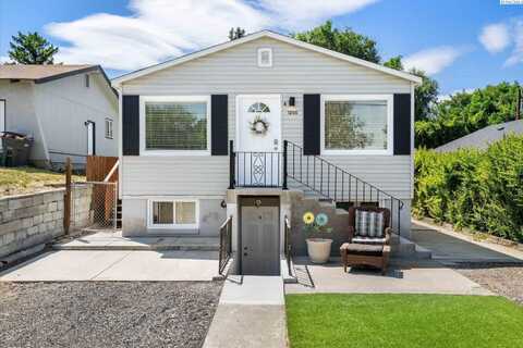 1205 N Union Street, Kennewick, WA 99336