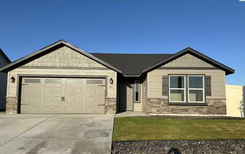 701 Regina Pl., Grandview, WA 98938