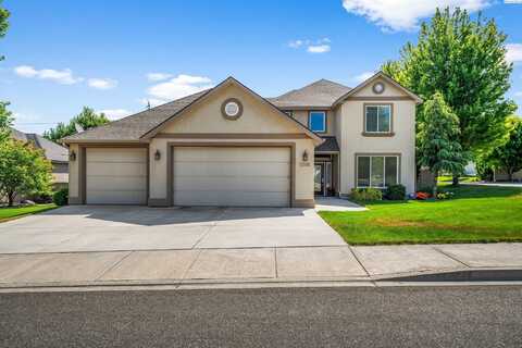 1705 S Edison, Kennewick, WA 99338